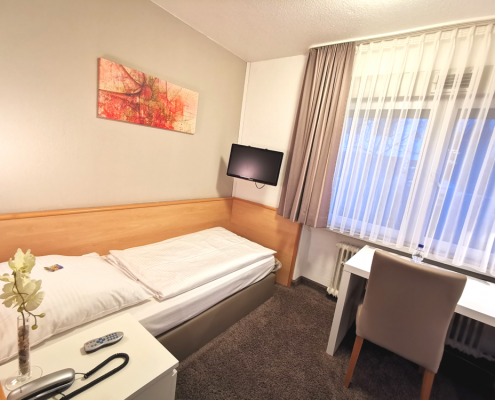 Small Single Room Hotel Wanner Boeblingen Centrally located Business Hotel